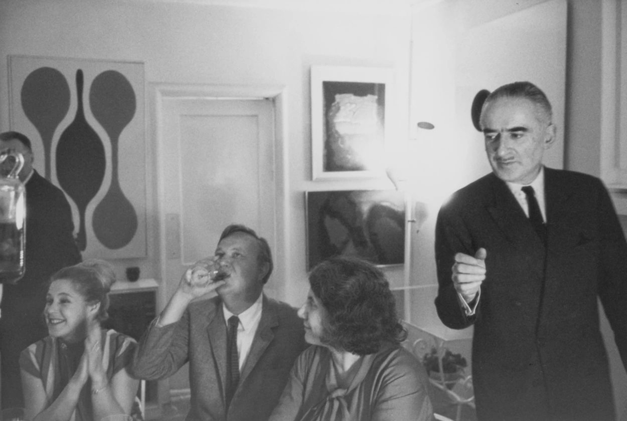 Left to right: Sylvia Sleigh, Robert Motherwell, Annalee Newman, Alexander Liberman