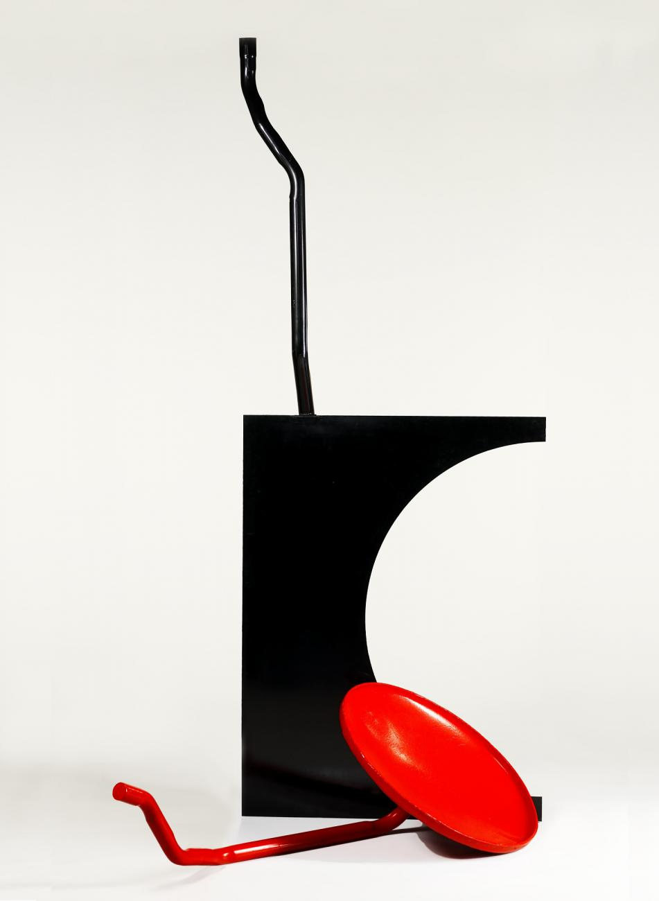 Equipoise by Alexander Liberman