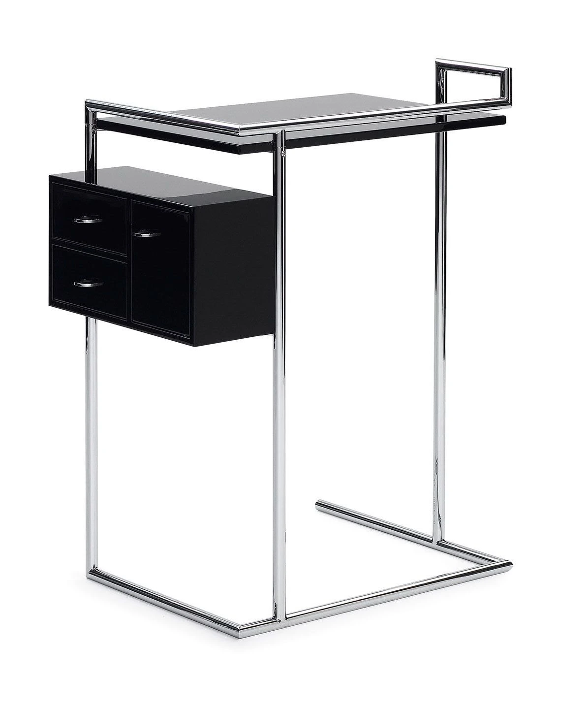 Eileen Gray’s petite coiffeuse