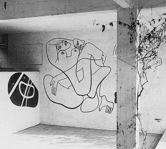Le Corbusier’s mural at E-1027 depicting two lovers