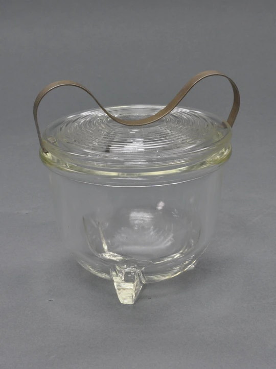 Egg boiler designed by Wilhelm Wagenfeld 
