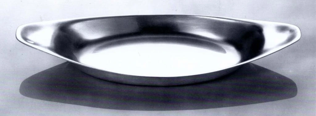 Cromargan dish designed by Wilhelm Wagenfeld