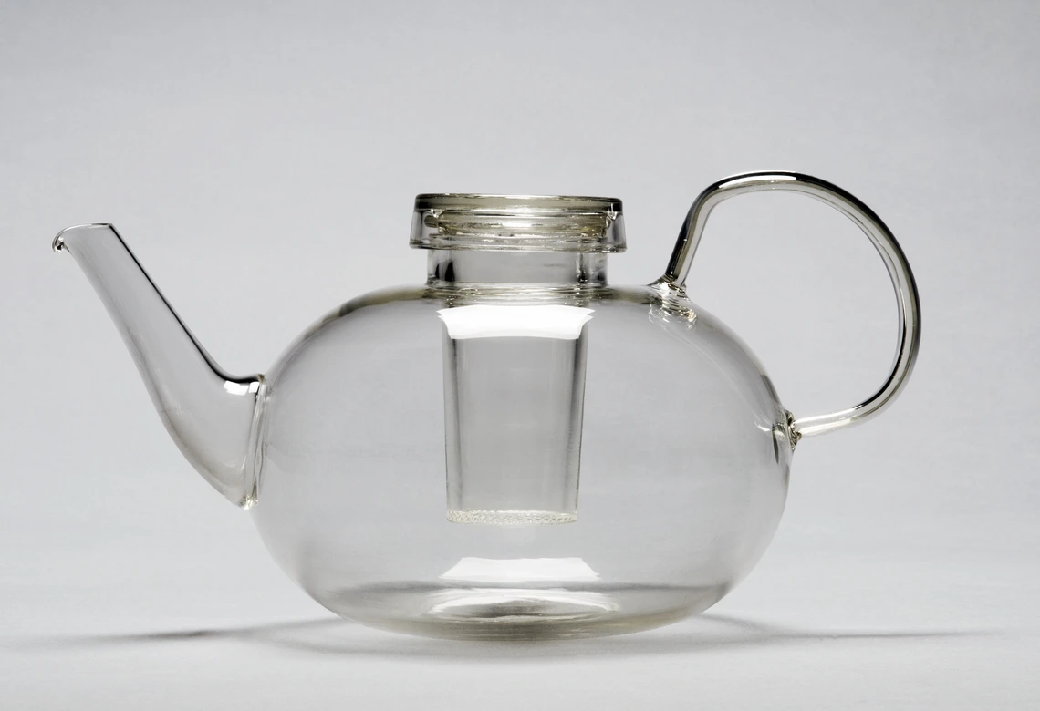 Teapot designed by Wilhelm Wagenfeld