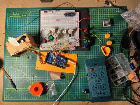 Electronics, photograph 1 of 6