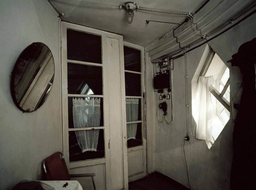 konstantin melnikov‘s house hallway