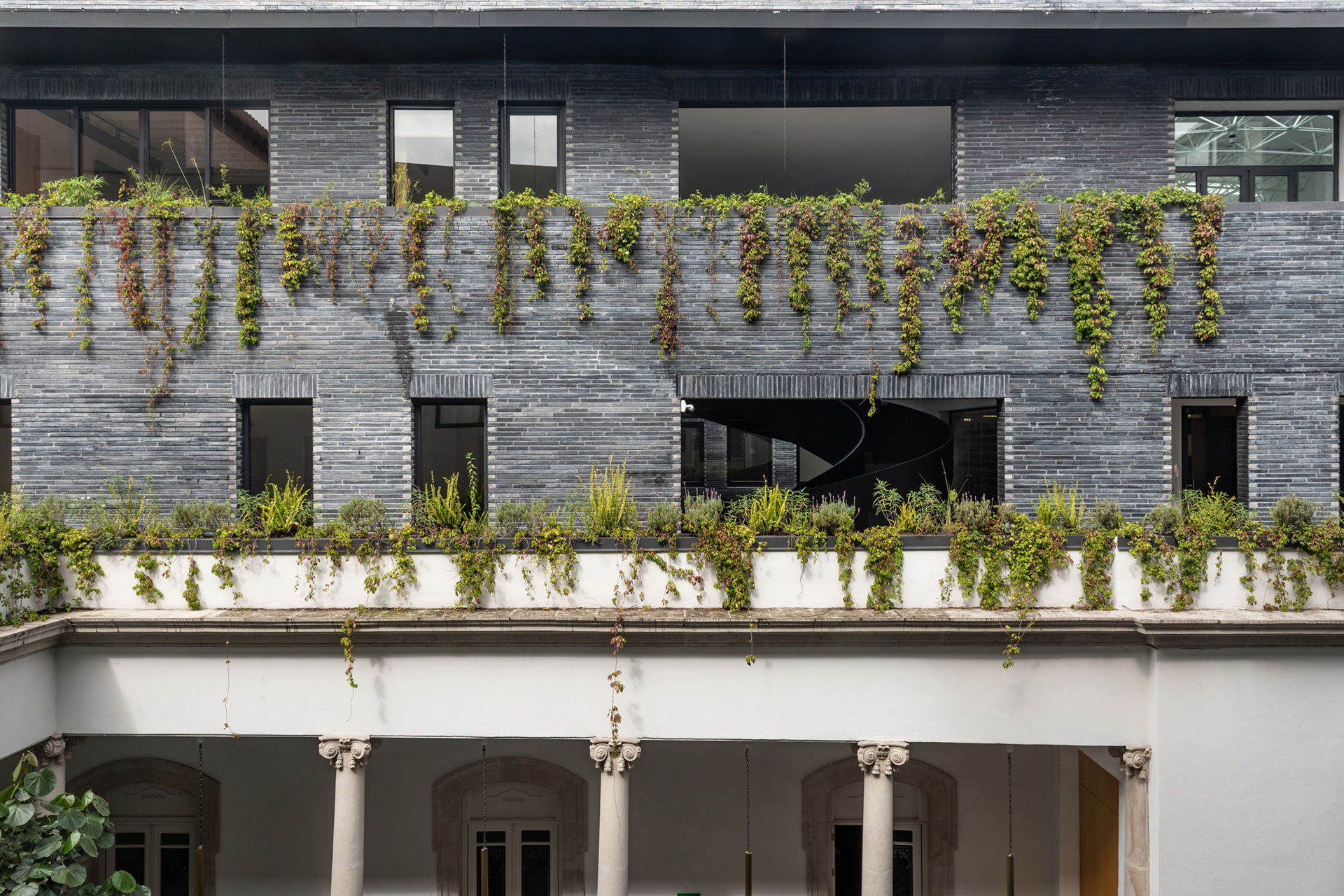 catarisso.com — Casa Basalta