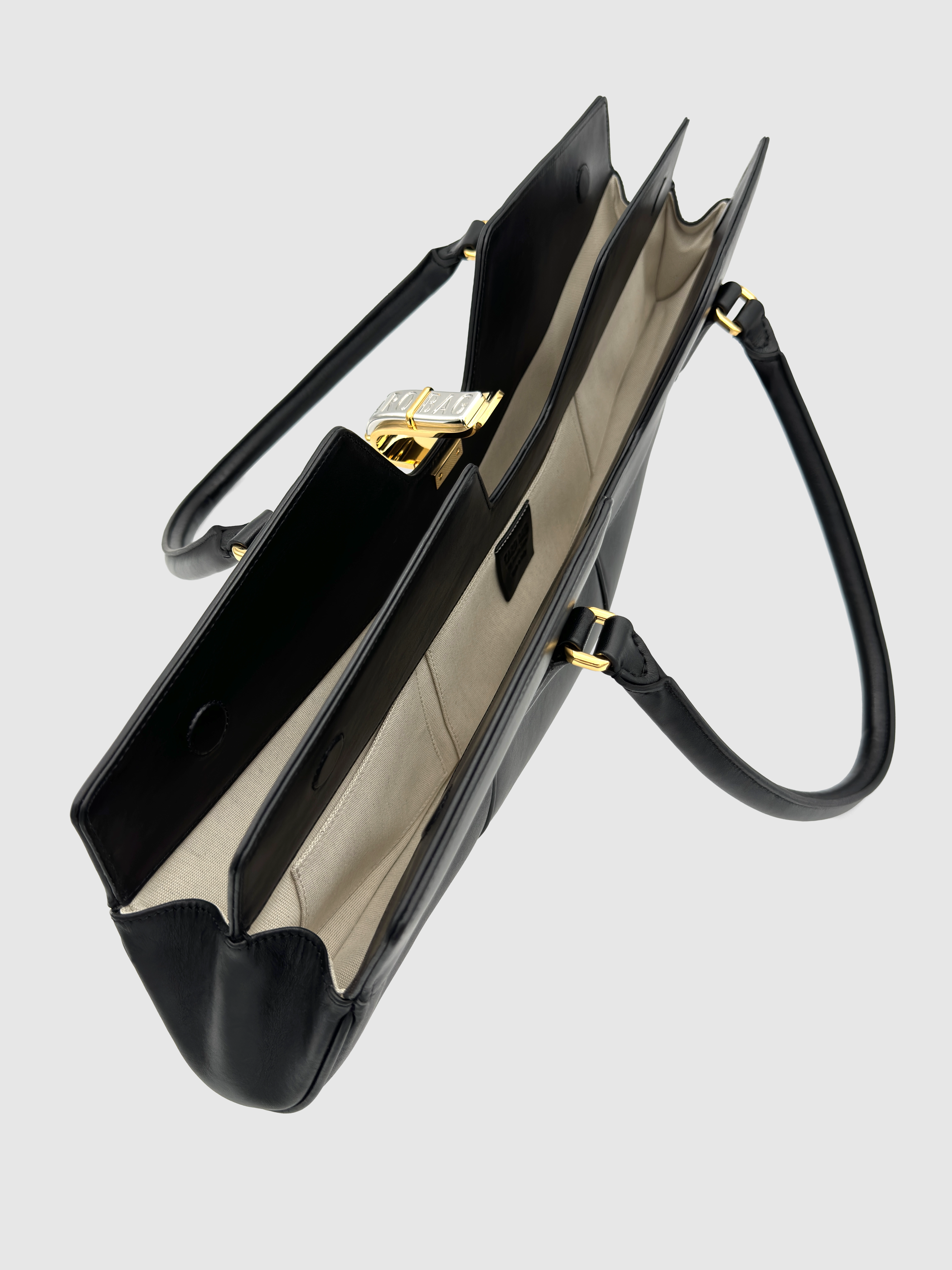 studio-caro.com — MEDIUM CARO BAG BLACK