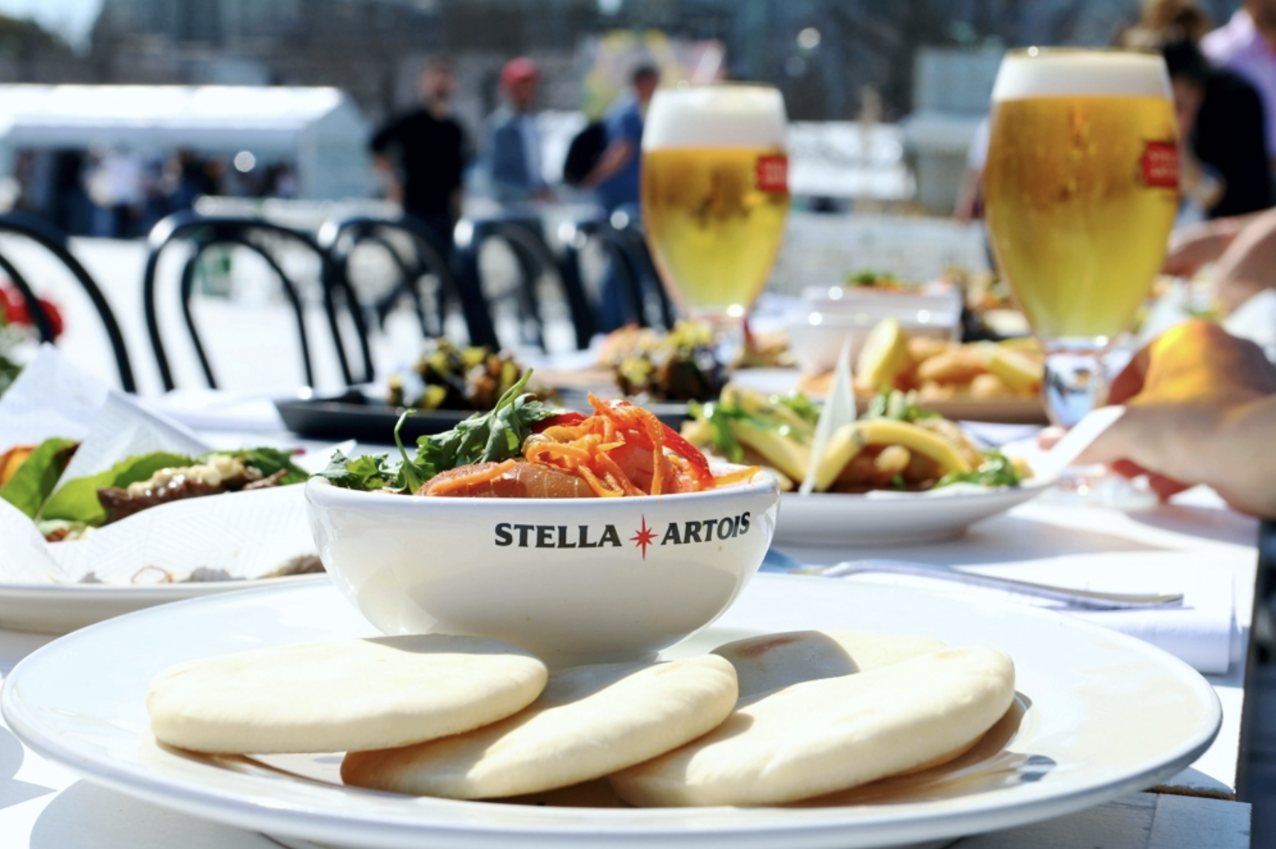 •STELLA ARTOIS