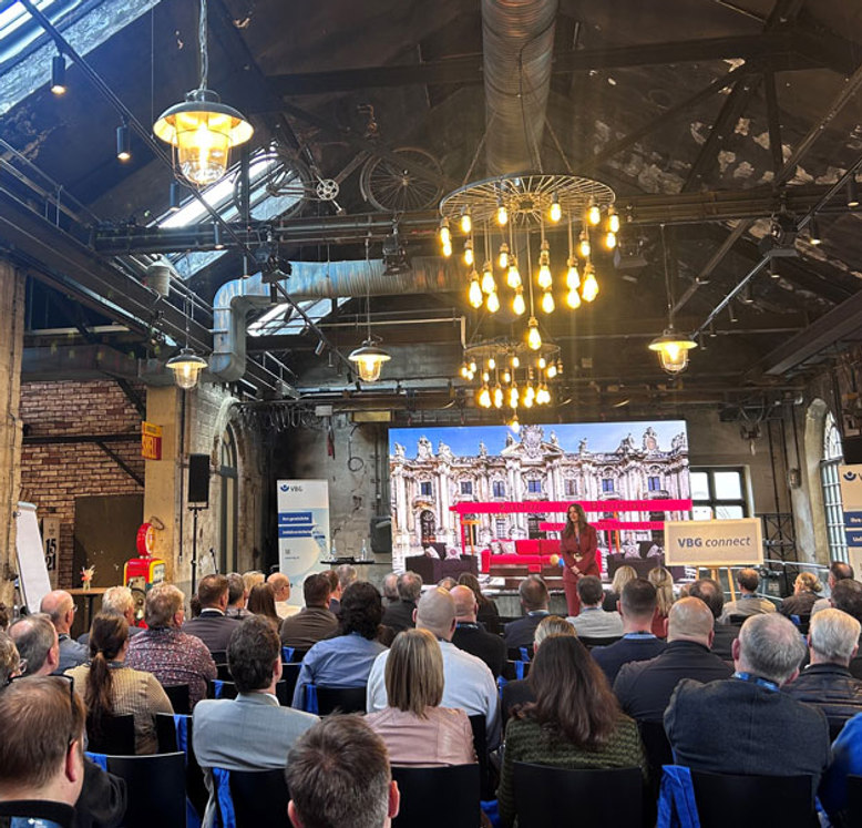 VBG connect Veranstaltung und Zeitgeist- Vortrag von Kirstine Fratz